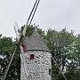 Le moulin de Pointe-aux-Trembles, bâti par Jean-Baptiste Deguire dit Larose, fils de l'ancêtre. <br />Le moulin existe encore.