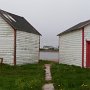<p align=left>L'église vue des bâtiments abandonnés.