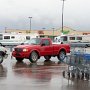 <p align="left">Et puis, en route, quelques fois, nous couchons aussi dans les Wal-mart. On n'est pas toutes seules.