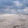 À Myrtle Beach, au bord de la mer, ça arrive souvent ces petits nuages de la fin de l'après-midi. Une heure pllus tard, le ciel est redevenu bleu. À perte de vue.